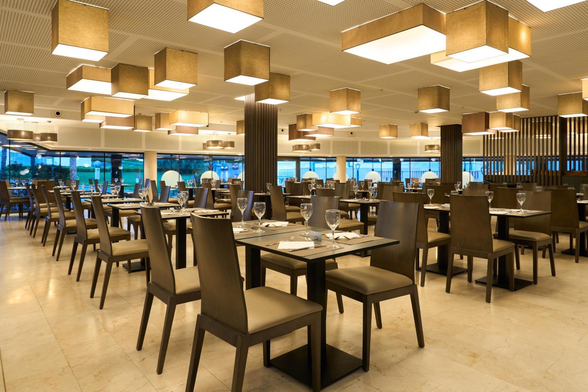 Hotel Bristol 4 Sup بينايدورم المظهر الخارجي الصورة